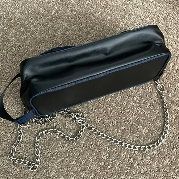 NWOT Versace Parfums Bag - Picture 7 of 8